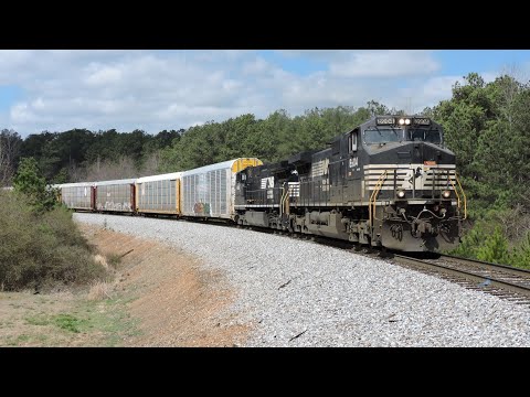 HD: NS 8904 leads NS Train 290 in Waco, GA