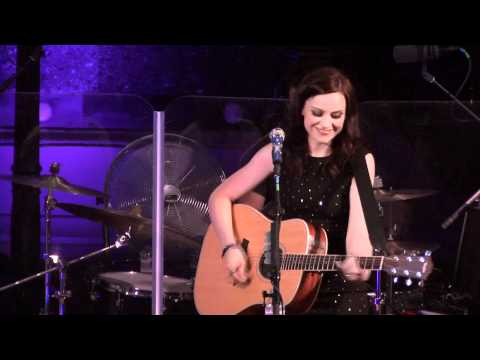 Amy MacDonald - This Is The Life (live)