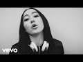 Noah Cyrus - We Are... (Video Lirik) [Feat. MO]