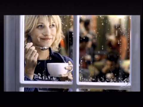 Ciobar - spot 2010 giornata in casa con amici