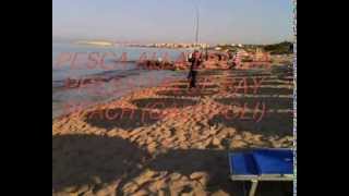 preview picture of video 'PESCA ALLA LECCIA PRESSO BLUE BAY BEACH (GALLIPOLI)'