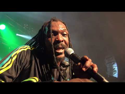 Anthony B - Turn Up The Music