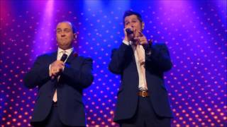 &#39;All About That Bass&#39; Straight No Chaser