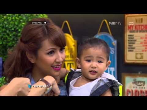 Pagi-pagi 23 Oktober 2015 - Tips Mengajarkan Bayi Berenang Bersama Sharena Part 1/5