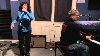 Maria Muldaur and David Torkanowsky, &quot;Don&#39;t You Feel My Leg&quot; - HD