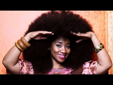 世界最大のアフロヘア - ギネス世界記録 (Biggest Afro Hair In The World - Guinness World Record)