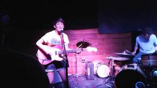 Diet Cig - &quot;Breathless&quot; Live