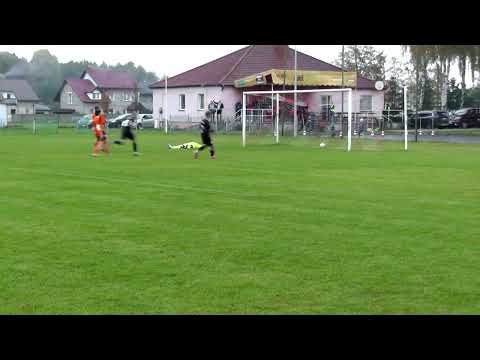 Bramka J. Brzozowskiego na 1:1 w meczu z AP Reissa