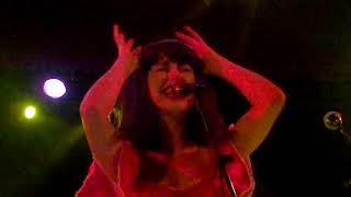 Old Flame - Kimbra in Barcelona (2012 / 2019)