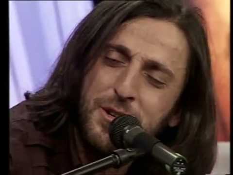 Ben Seni Sevduğumi - Kazım Koyuncu (Canlı Performans)