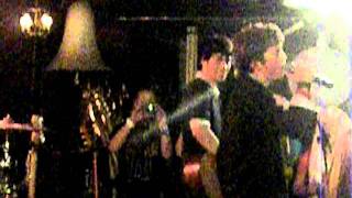 Don&#39;t Be Shy -Burnham