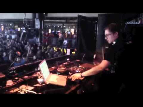 Eric Sneo @ Code / Fabrik Madrid - 28.07.2012