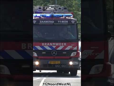 TS 11-8038 met spoed naar een brand in Zaandijk #einsatz #brandweer #firefighter #firebrigade #fire