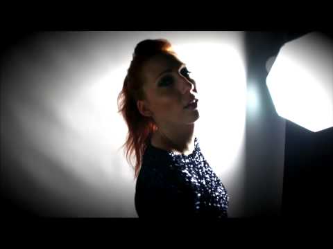 Annelise Collette - "Waiting For"