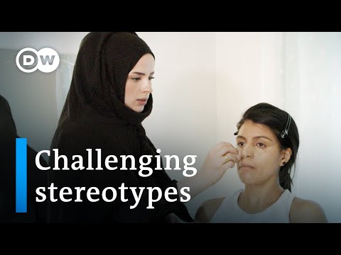 A beauty salon for everyone in Leipzig | DW Documentary