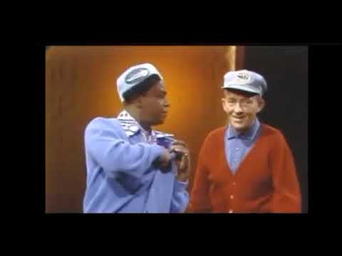 07Jan1971 Bing Crosby Gives Flip Wilson a Golf Lesson (The Flip Wilson Show)