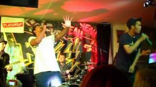 Rizzle Kicks - Miss Cigarette - Blackberry Live and Lost Tour
