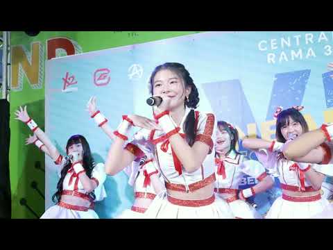 Preammy The Glass Girls (FANCAM) - See You Again @X2 Sneaker Festival Central Rama 3 08/10/2566