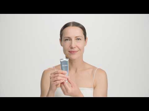 Medik8 Crystal Retinal 10 Stabilne serum na noc o bardzo wysokiej mocy z aldehydem retinowym 30 ml - VIDEO