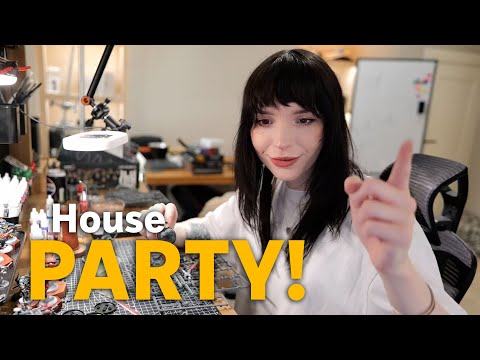 Icky is taking over Finnster's house...