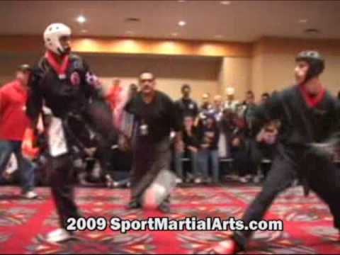 Jamal Albini v Peter Chantori - Men's team sparring - 2009 Amerikick Internationals