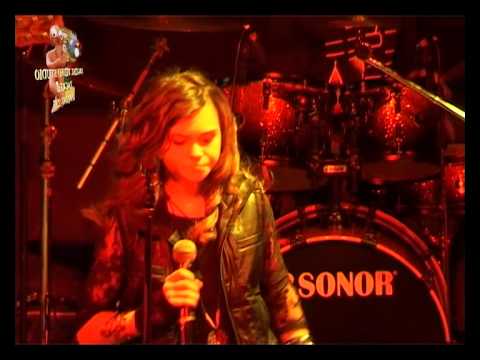 VALERIA JACEK   Sjaj   ZLATNI GLAS ĐAKOVA 2013