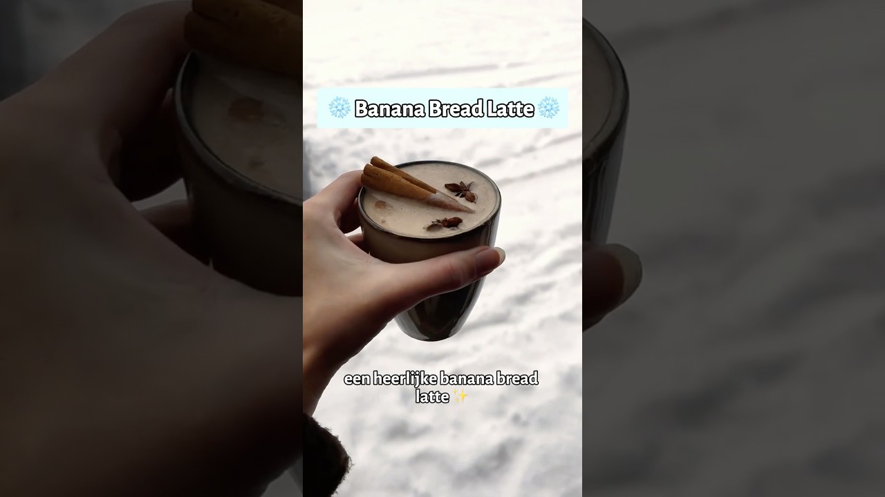 Winter in een mok: bananenbrood latte voor koude dagen ❄️☕️