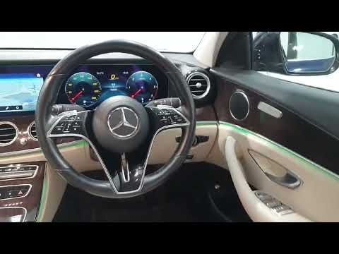Mercedes-Benz E-Class E 220 D A/T Avantgarde - Image 2