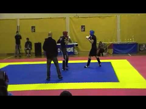 Final de MMA entre Márcio Oliveira e Fábio Ferreira.m4v