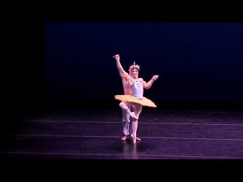 #TrocksAtHome: Les Ballets Trockadero: Le Corsaire pas de deux (excerpt)