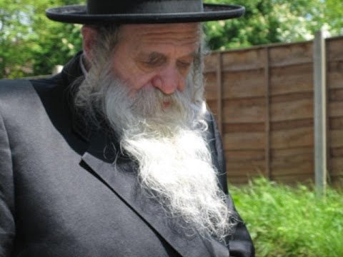 Rabbi Chnobel chernobyl Visiting Yeshivah Ezras Torah 2006