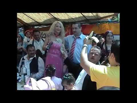 Petrecere live cu Adrian & Stana la Leo de la Strehaia ! In anul in care Leo avea mustață !