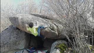 Video thumbnail of Psoas Pole, 8a+. Targasonne