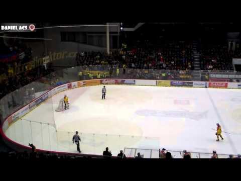 Motor České Budějovice - Zubr Přerov 6.2.2016 - neproměněné trestní střílení hostů