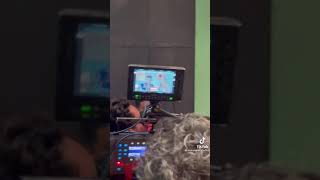 سامر المدني اثناء تقديم المهرجان الجديد