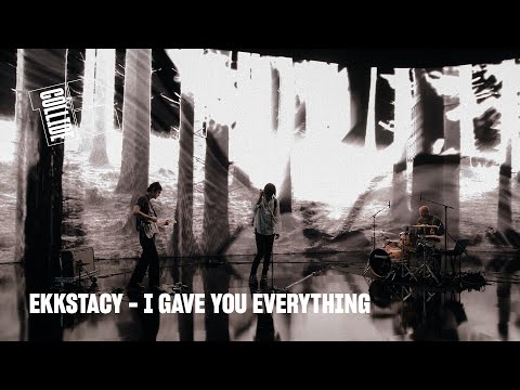 Video thumbnail for I gave you everything - REEPERBAHN FESTIVAL COLLIDE