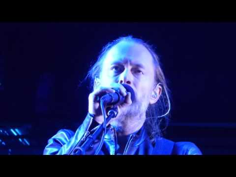 RADIOHEAD - Decks Dark - Madison Square Garden NYC 2016-07-27 front row 1080HD