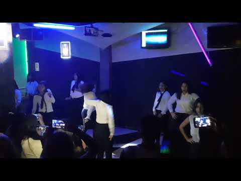 blazing girls - cover Mr Mr  - SNSD