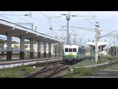 Cluj Napoca: plecare tren R 15832 la Bistrita Nord (automotor 97-0551-8)