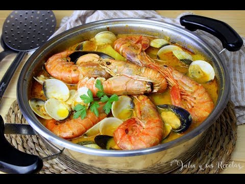 Cómo hacer suquet de merluza y marisco. GUISO DE CUCHARA