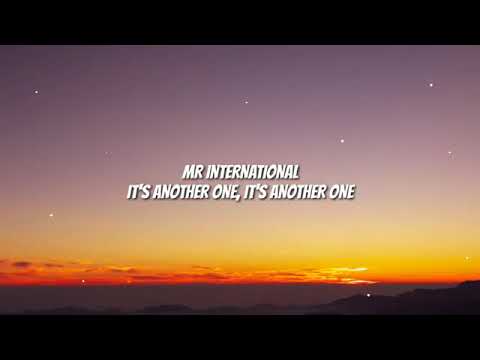 Karl Wine - Baila ft.Tampa Curhat & Tribal Kush (Lyrics) everybody pull up drop it break it shake it