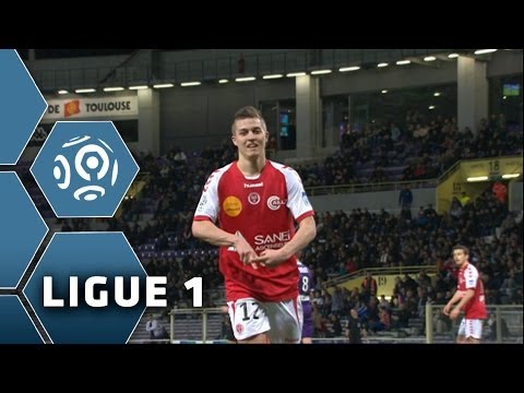 But Nicolas DE PREVILLE (35' pen) - Toulouse FC-Stade de Reims (3-2) - 08/03/14 - (TFC-SdR)