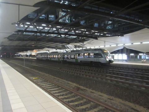 Ankunft S5 am Flughafen Leipzig/Halle