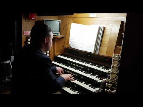 Edward Taylor plays Resonet in Laudibus by S. Karg Elert