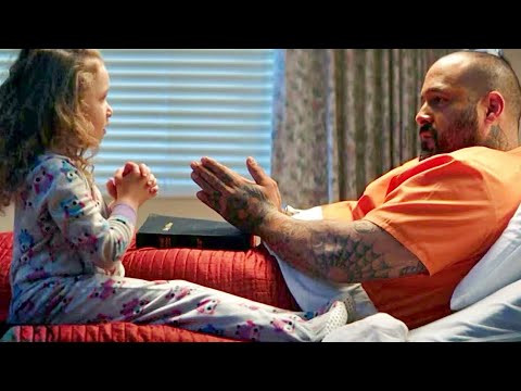 هارب من السجن ومريض بالكلي يدخل غرفة طفلة مريضة فاتبرعت بكليتها لانقاذة