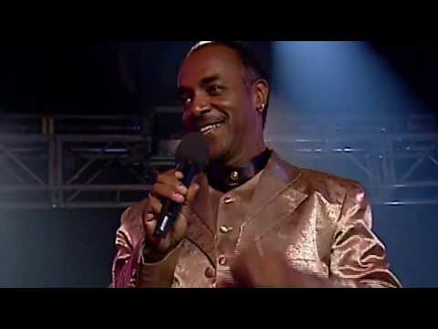 03.The Hues Corporation - Rock The Boat - Live