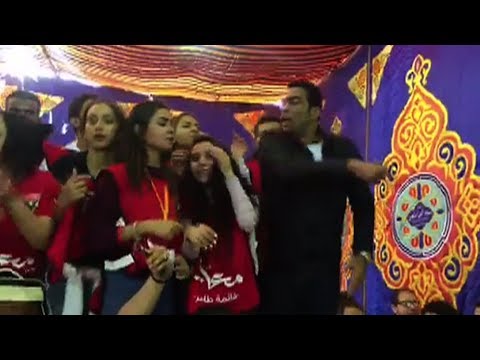 اللاعب شادي محمد في وصلة "رقص وغنا" مع أنصار طاهر