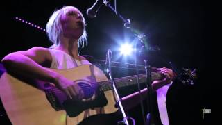 Laura Marling - &quot;Pray For Me&quot; (eTown webisode #520)
