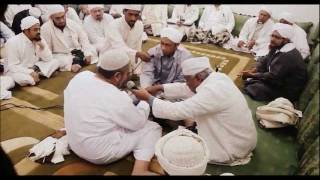 preview picture of video 'Akad Nikah Muhammad Iqbal Hanif di Tarim, Hadhramaut,  2 Jan 2012'