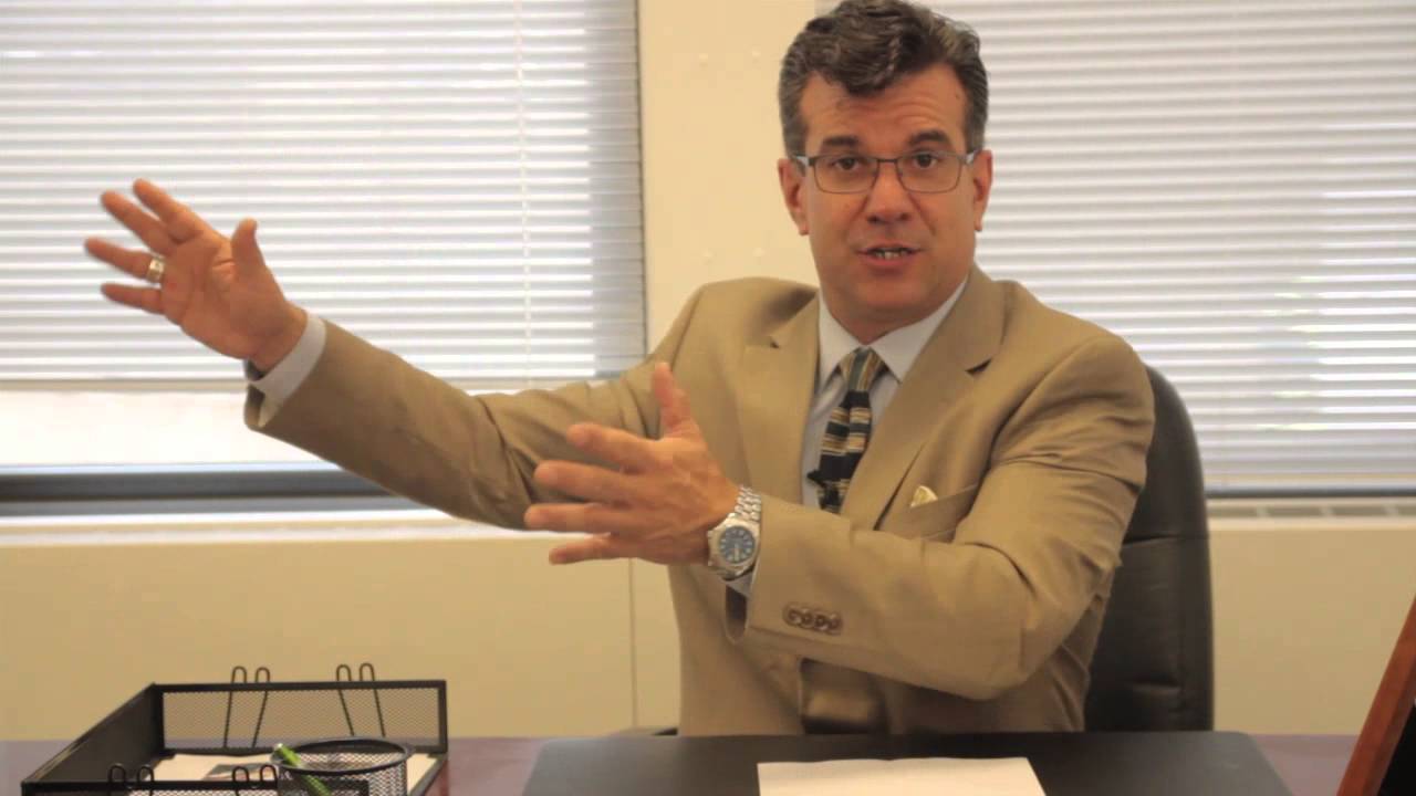 The Advantages of Product Departmentalization for Employees : Running a Business